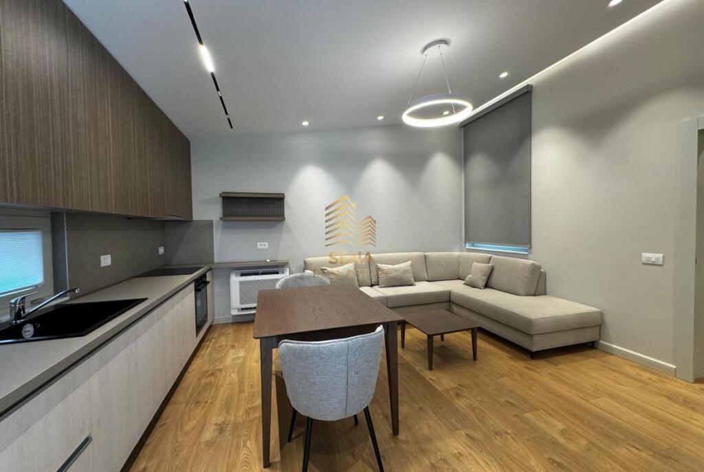 Affitto, Appartamento 1+1+Blk+Posto Auto, Varri i Bamit, 600 Euro/mese