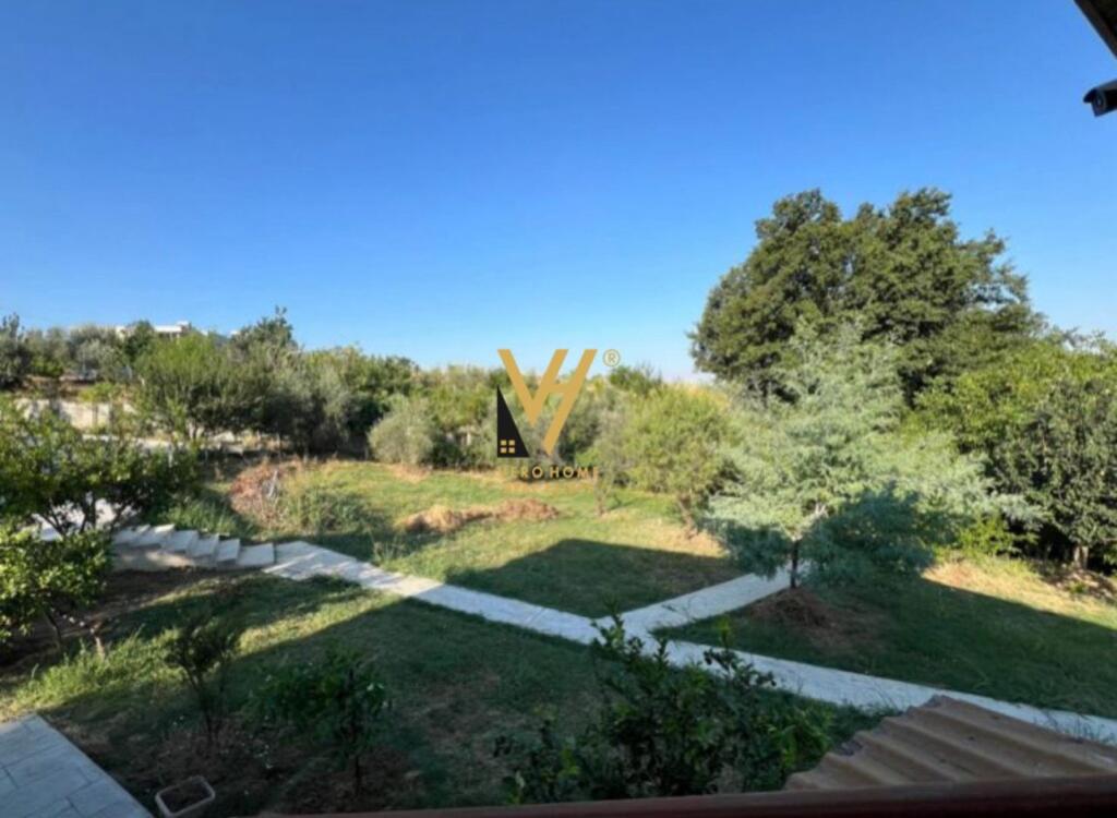VILLA 3+1+2+BLK IN VENDITA A DAIAS, PETRELE 600.000 EURO