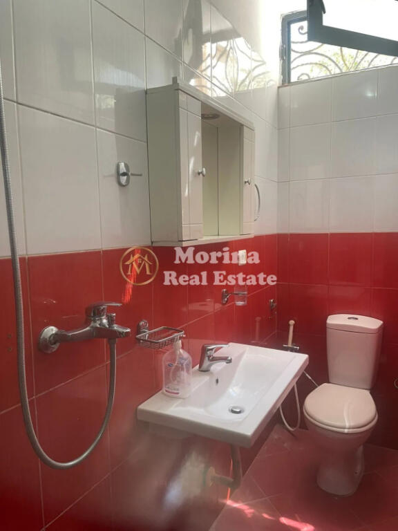 Affitto, Casa Privata 1+1, Via 5 Maji, 300 Euro/Mese