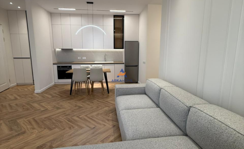 FOR RENT APARTMENT 2+1+2 BALCONIES "DELIJORGJI COMPLEX" 1500 EURO (INCLUDING PARKING SPACE)