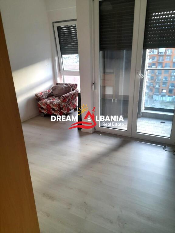 Apartament 2+1+2 me qera ne Xhamllik prane Karburant Kastratit (ID 42215318)