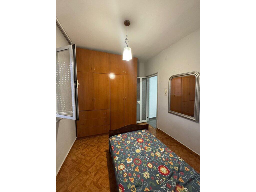Apartament 2+1 me qera te Tregu Elektrik