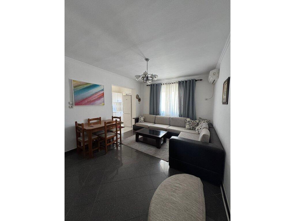 Apartament 2+1 me qera te Tregu Elektrik