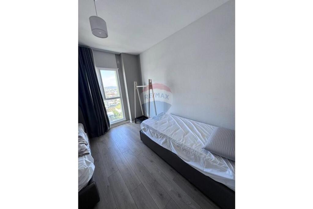 APARTAMENT 2+1+ Post Parkimi PER QIRA Univers City