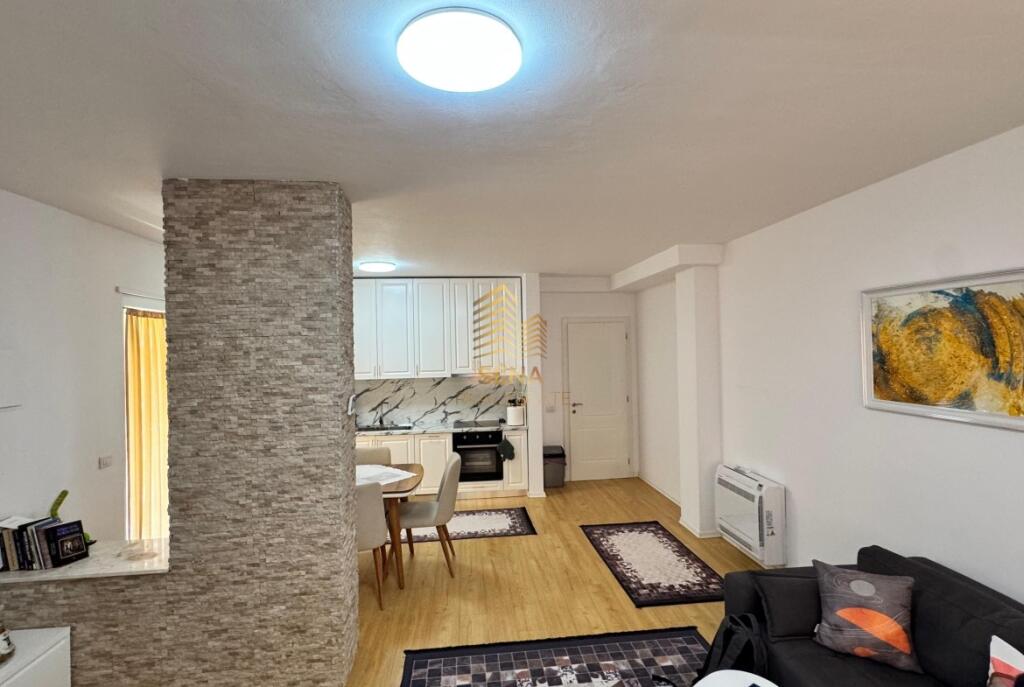Affitto, Appartamento 1+1+Blk+Posto Auto, Complesso Green City, 550 Euro/mese