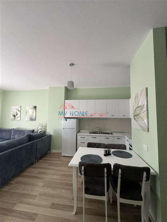 Appartamento 1+1 in affitto Centro Tirana