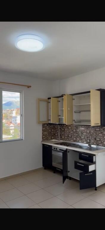 APARTAMENT ME QERA 1+1