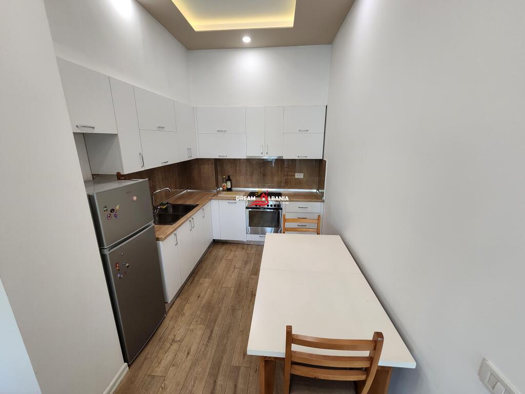 Modern apartment 2+1+ 2 bathrooms for rent near the Dry Lake in Tirana(ID 42215219)