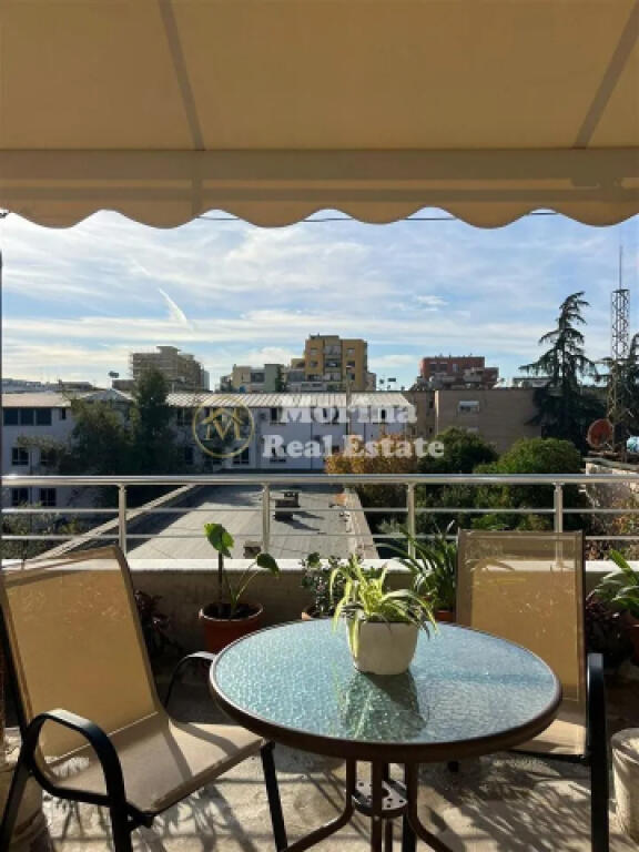 Affitto, Appartamento 1+1, 21 Dhjetori, 600 euro/mese
