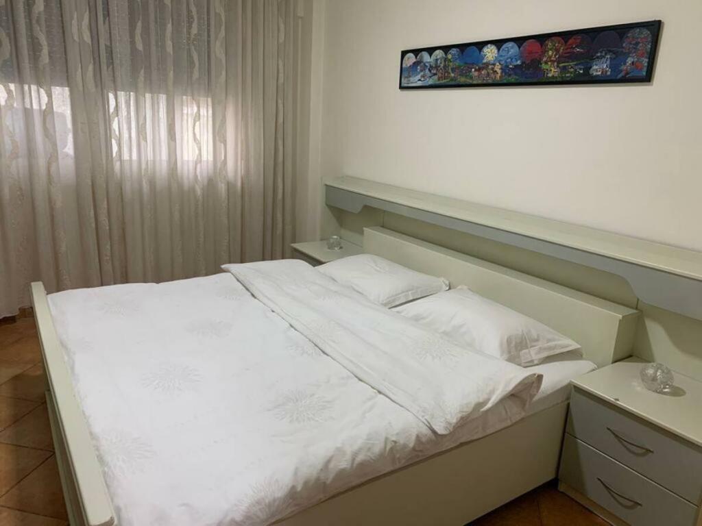 Apartament Per Qira – Pranë Air Albania Stadium (RTSH)