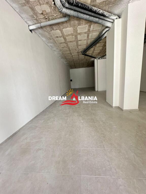 Ambient biznesi me qera prane Residences Turdiu(ID4271951)