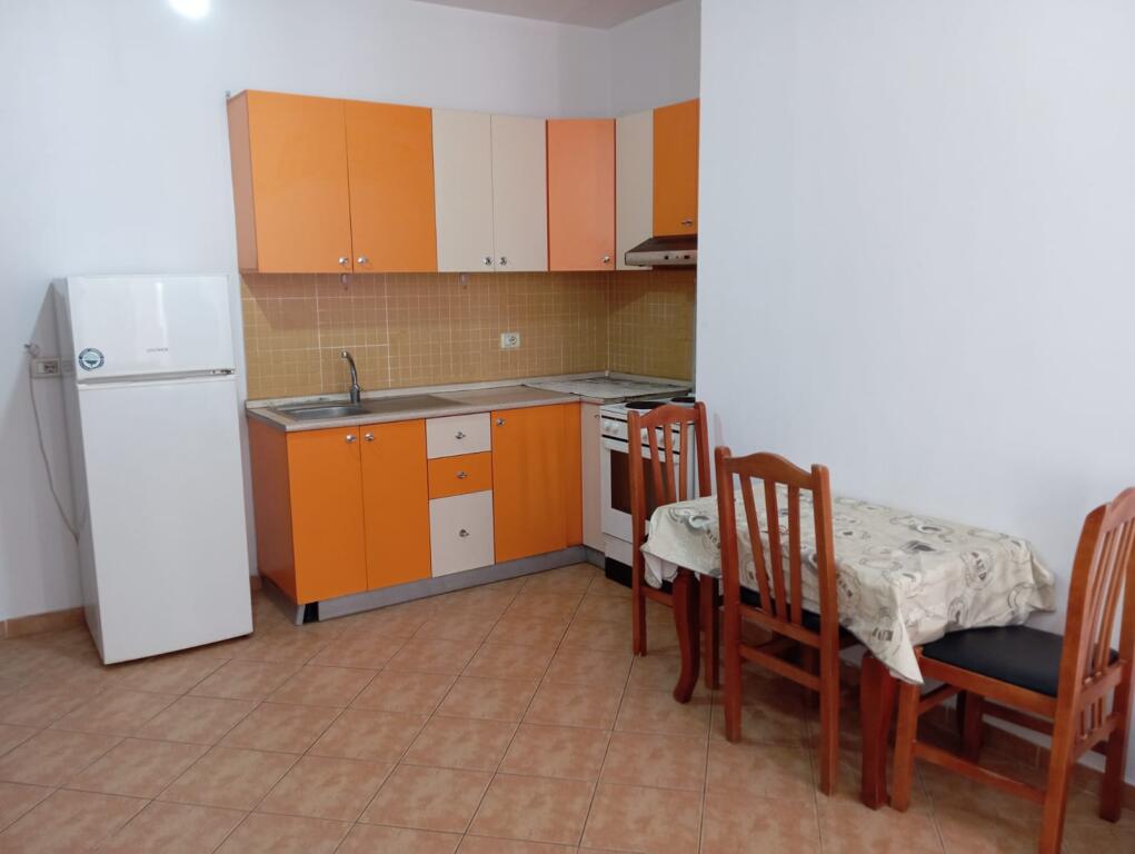 Jepet me qira 1+1 ASTIR BLV MIGJENI 400 mije
