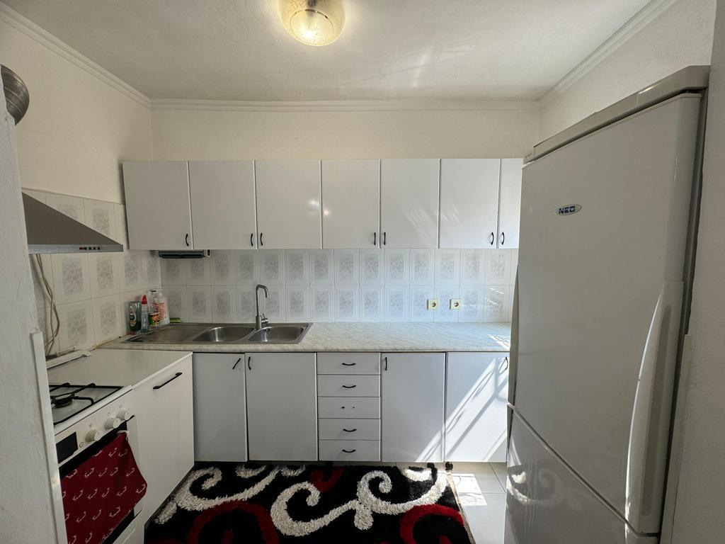 Apartament 2+1 me qera te Tregu Elektrik