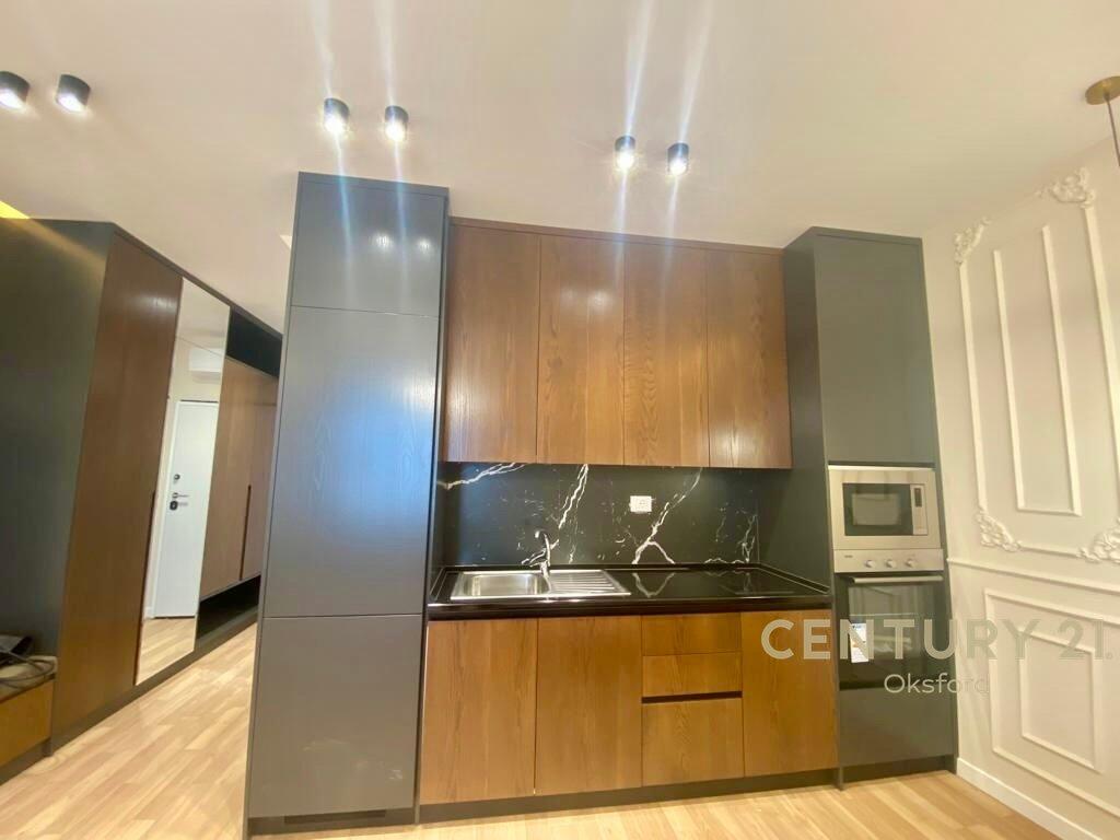 Studio for Rent at Square 21 – €650/month