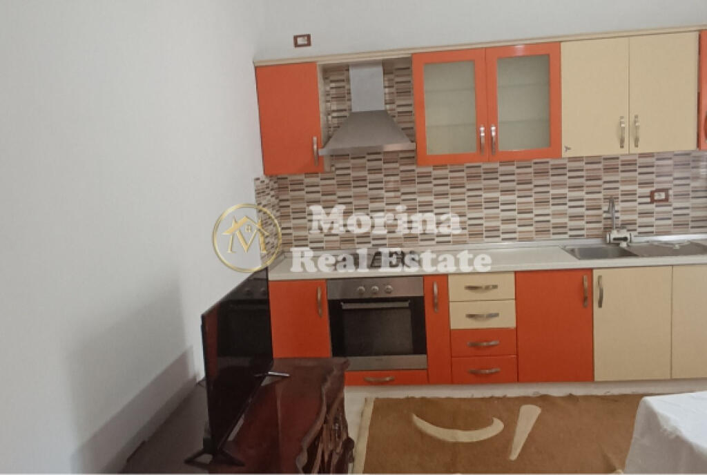 Affitto, Ingresso Privato 1+1+posto auto, Allias, 320 Euro/Mese