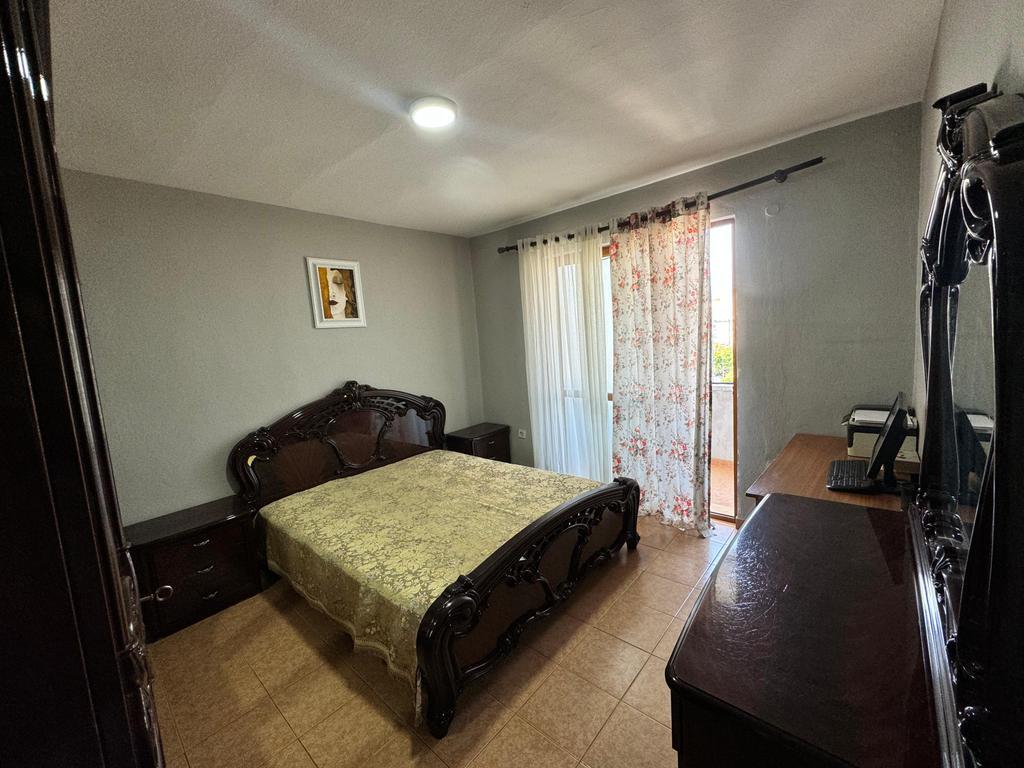 Apartament 2+1 me qera te Tregu Elektrik