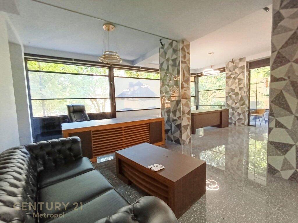 OFFICE FOR RENT – VERY CLOSE TO THE TIRANA PROSECUTOR'S OFFICE