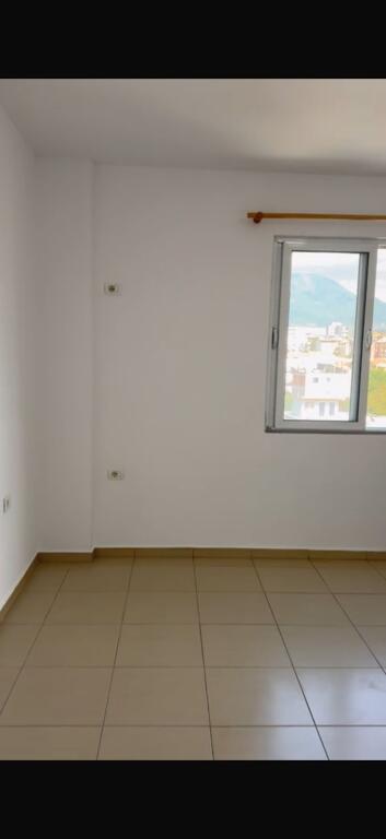 APARTAMENT ME QERA 1+1