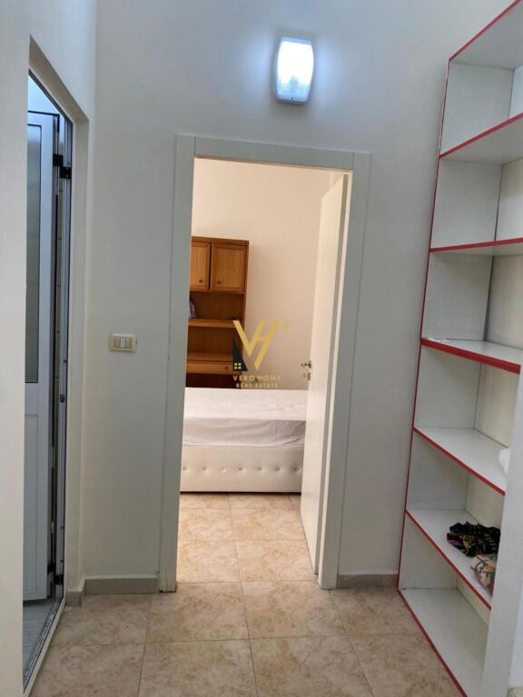 AFFITTASI APPARTAMENTO 2+1 PRESSO IL FONDAZIONE ELEONORA 50.000 LEKE
