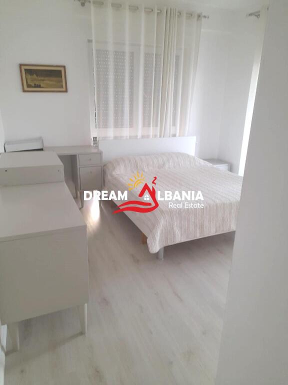 Apartament 2+1+2 me qera ne Xhamllik prane Karburant Kastratit (ID 42215318)