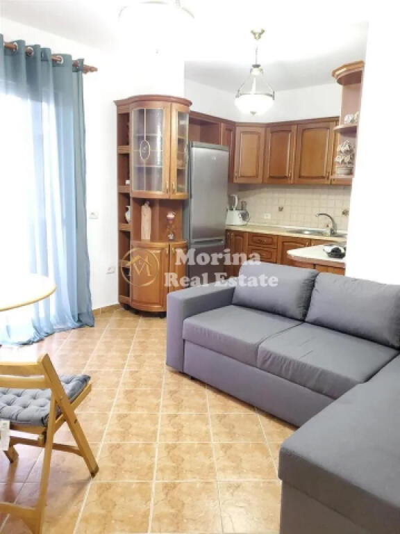 Affitto, Appartamento 2+1, Via Mine Peza, 550 euro/mese
