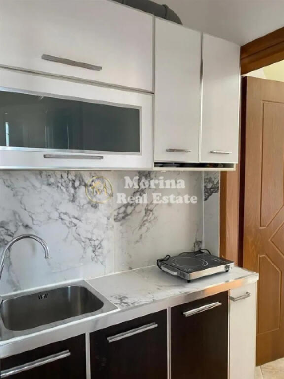 Affitto, Ingresso Privato, di fronte al QTU, 200 euro