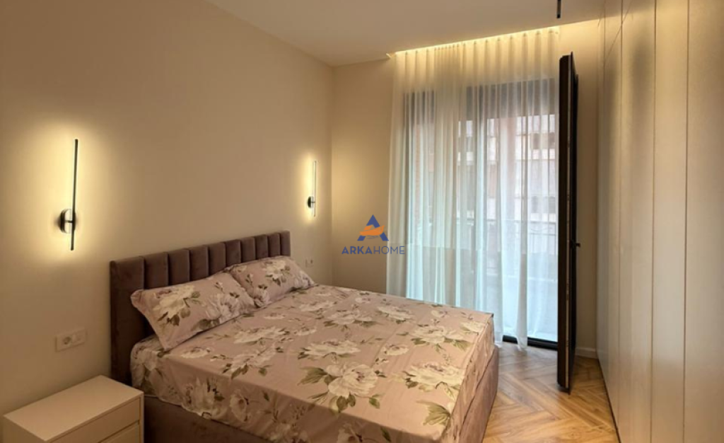 FOR RENT APARTMENT 2+1+2 BALCONIES "DELIJORGJI COMPLEX" 1500 EURO (INCLUDING PARKING SPACE)