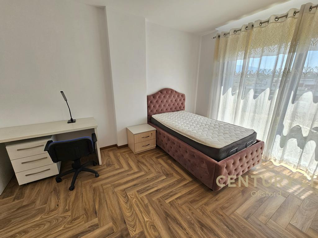 🌿 Brand-New 2-Bedroom, 2-Bathroom Apartment for Rent + Private Parking | Dry Lake Area