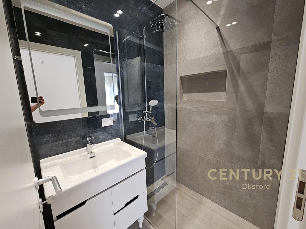 🌿 Brand-New 2-Bedroom, 2-Bathroom Apartment for Rent + Private Parking | Dry Lake Area