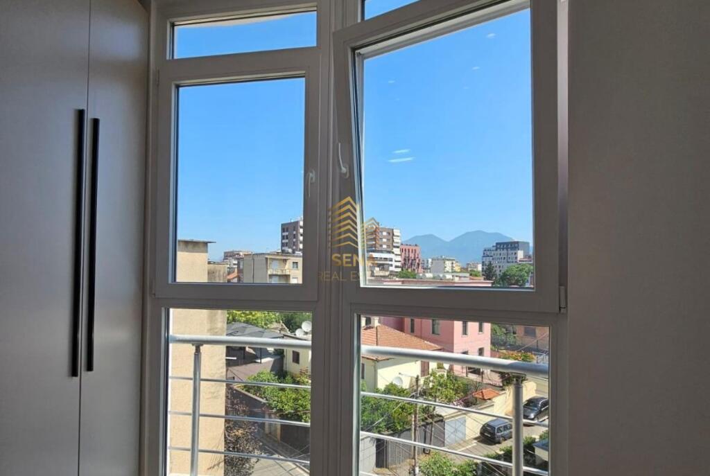 For sale, Apartment 2+1, Pazari i Ri, 195,000 Euro
