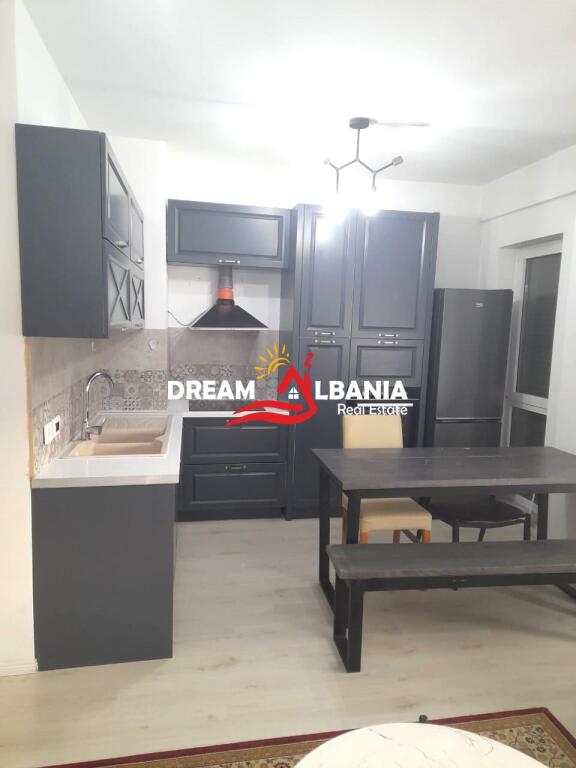 Apartament 2+1+2 me qera ne Xhamllik prane Karburant Kastratit (ID 42215318)