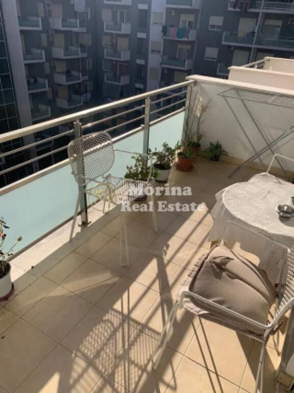 Affitto Appartamento 1+1, presso Ospedale Americano 3, 500 Euro/mese.