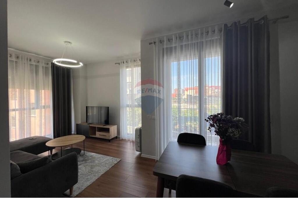 Apartament 2+1+2 per qira te ASL Xhamllik