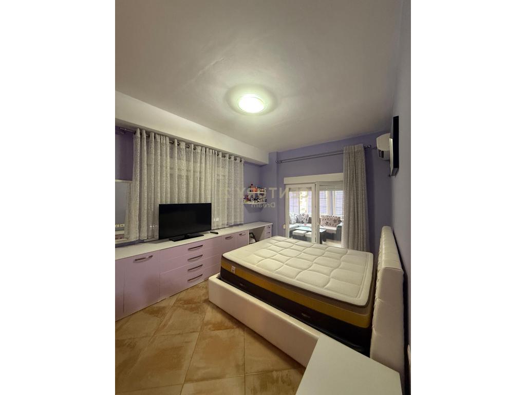VENDESI APPARTAMENTO 2+1 + POSTO AUTO A FRESK !!! 180,000 €