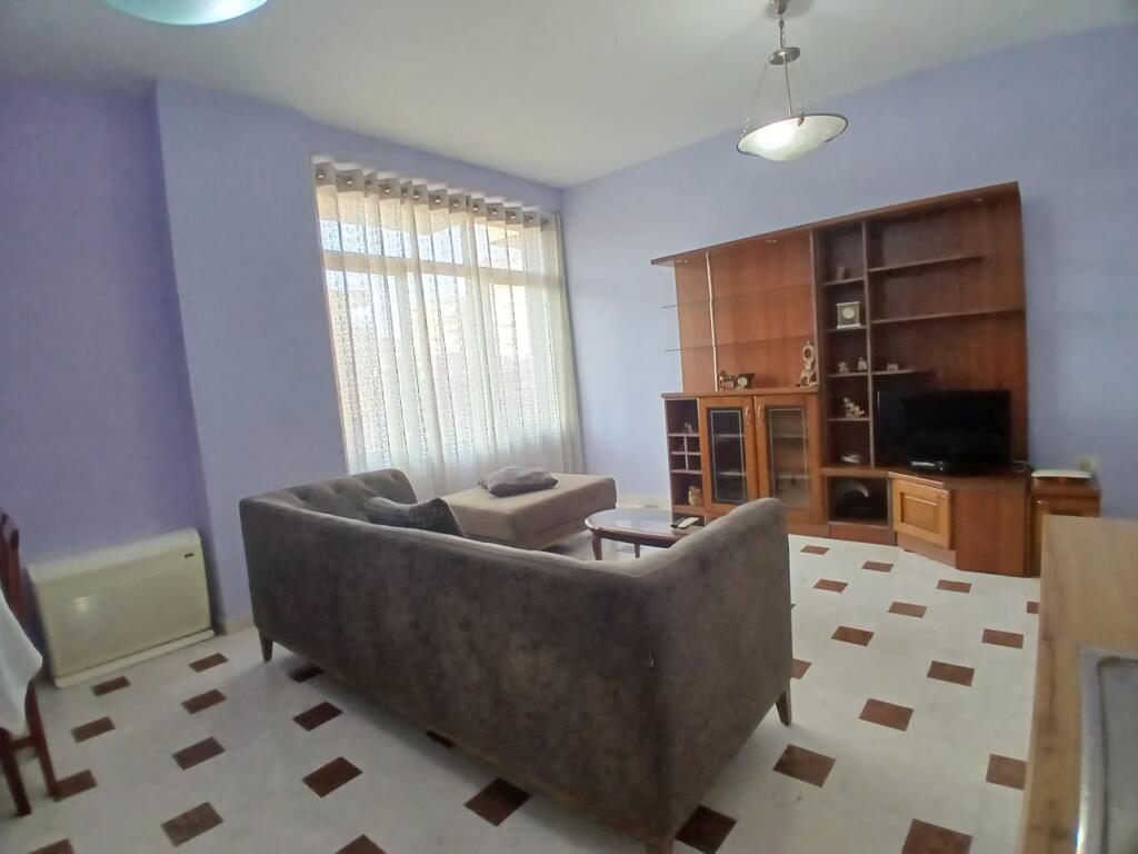 Affittasi appartamento 3+1 Pazari I Ri