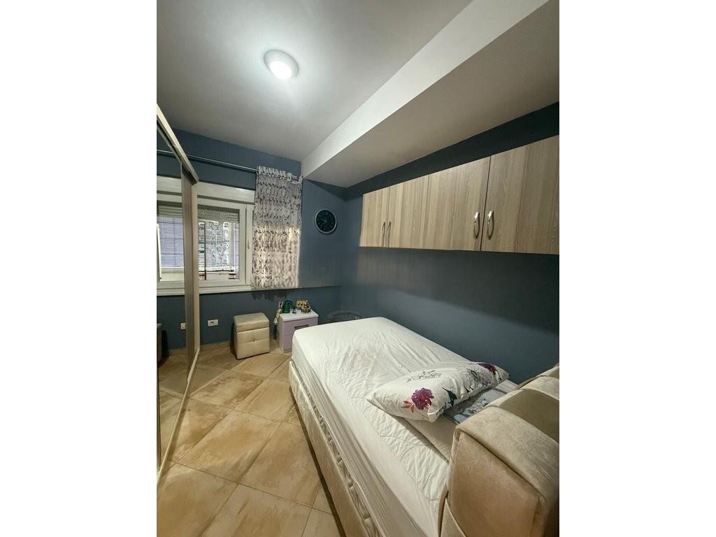 VENDESI APPARTAMENTO 2+1 + POSTO AUTO A FRESK !!! 180,000 €
