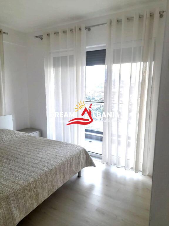 Apartament 2+1+2 me qera ne Xhamllik prane Karburant Kastratit (ID 42215318)