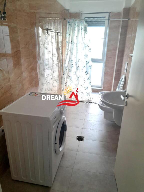 Apartament 2+1+2 me qera ne Xhamllik prane Karburant Kastratit (ID 42215318)