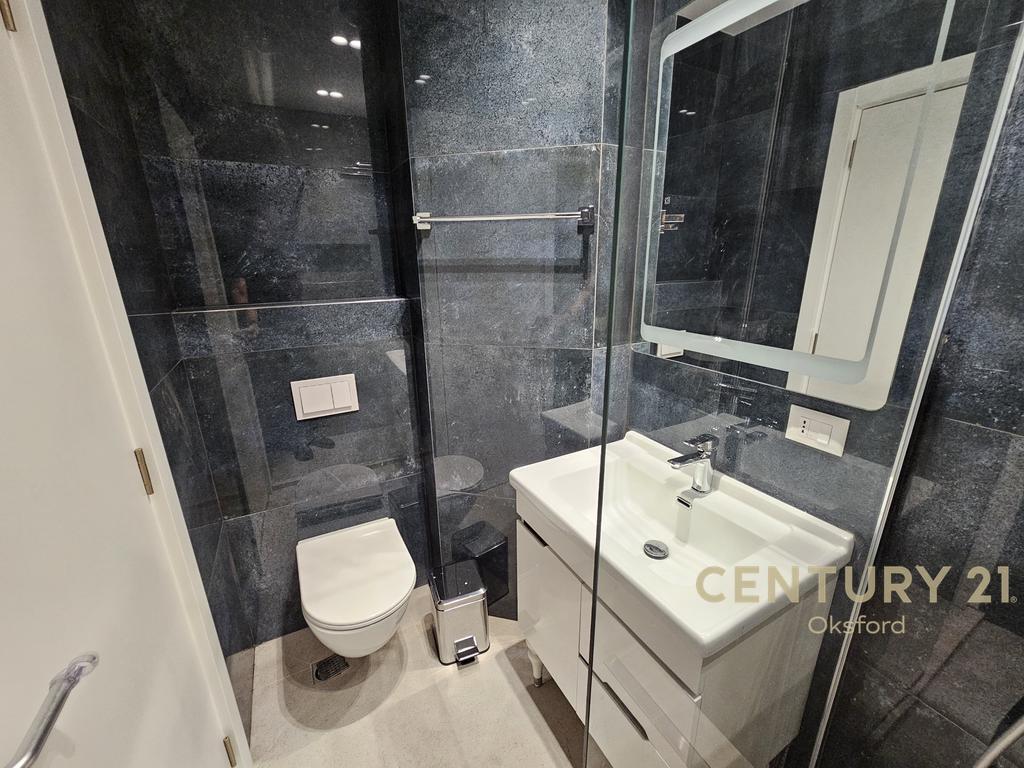 🌿 Brand-New 2-Bedroom, 2-Bathroom Apartment for Rent + Private Parking | Dry Lake Area