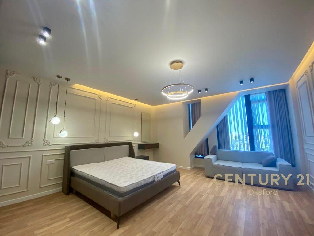 Studio for Rent at Square 21 – €650/month