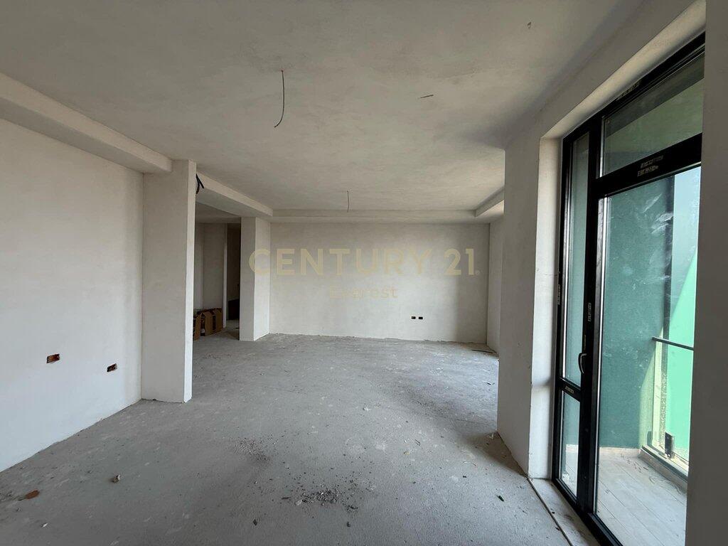 Apartment 3+1+2 + Parking Space for Sale – New Boulevard