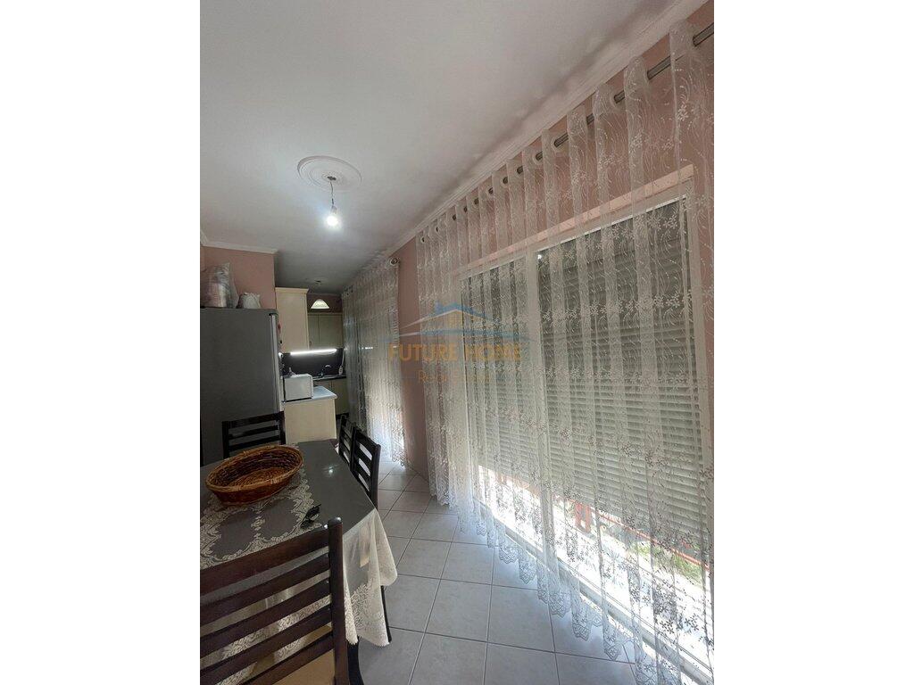 Rent, Apartment 2+1+2, Parking Space, Lapraka, Tirana.