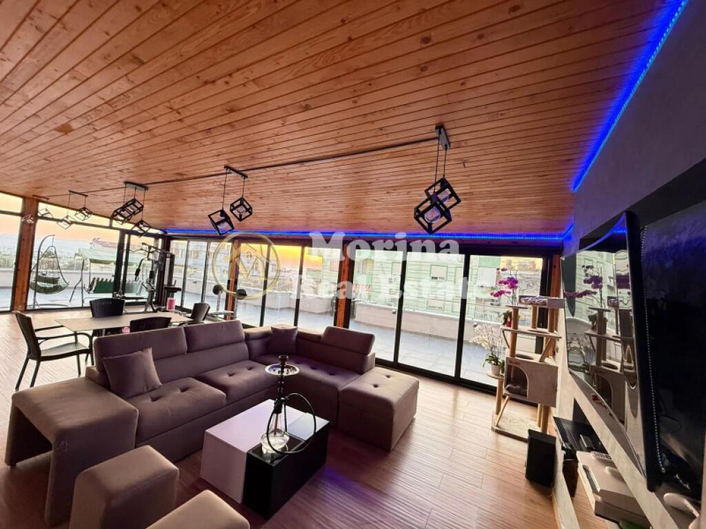 Vendita, Appartamento + Veranda, Attico, Fresku, Prezzo 300000 Euro (Rate)
