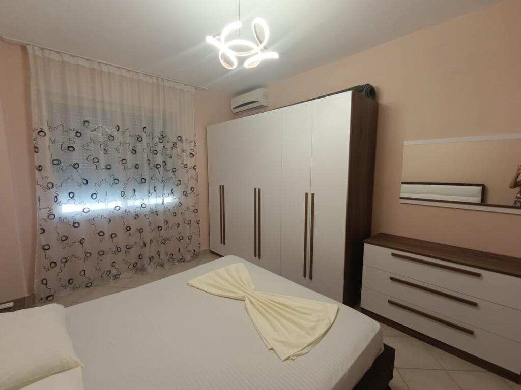 Apartament me Qira  • 1+1 + Ballkon📍Ura Dajlanit Durrës • 400€ neto✅