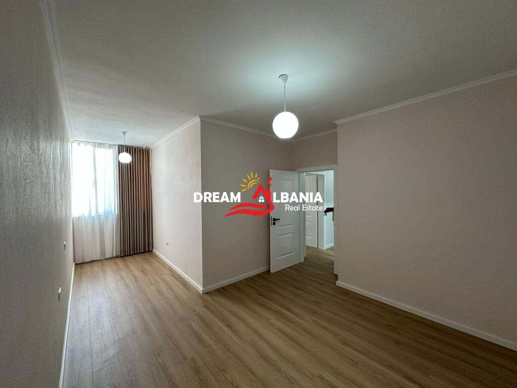 Appartamento 1+1 in vendita in via Kavaja, vicino al centro Globe (ID 41111109)
