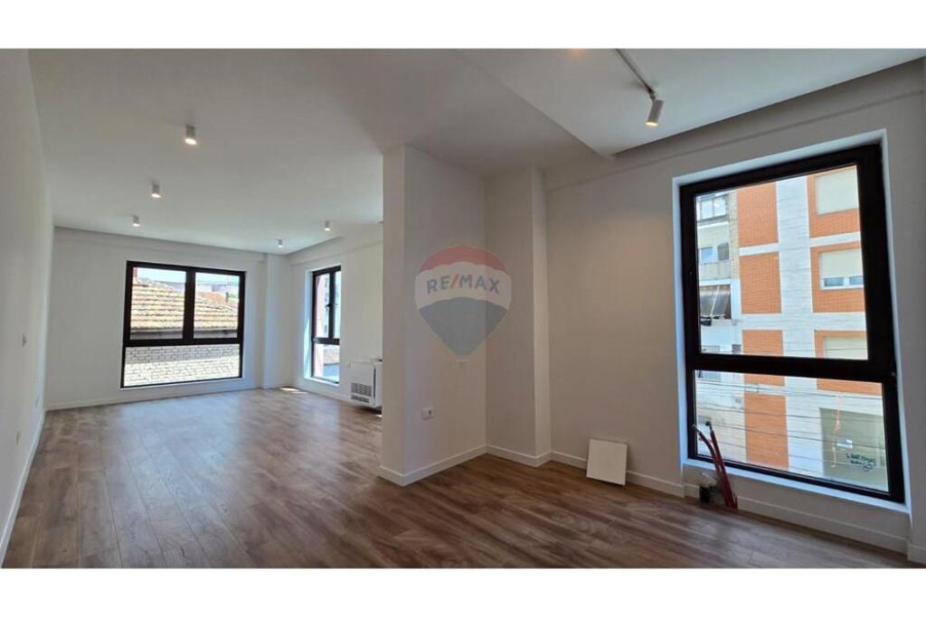 OFFICE FOR RENT