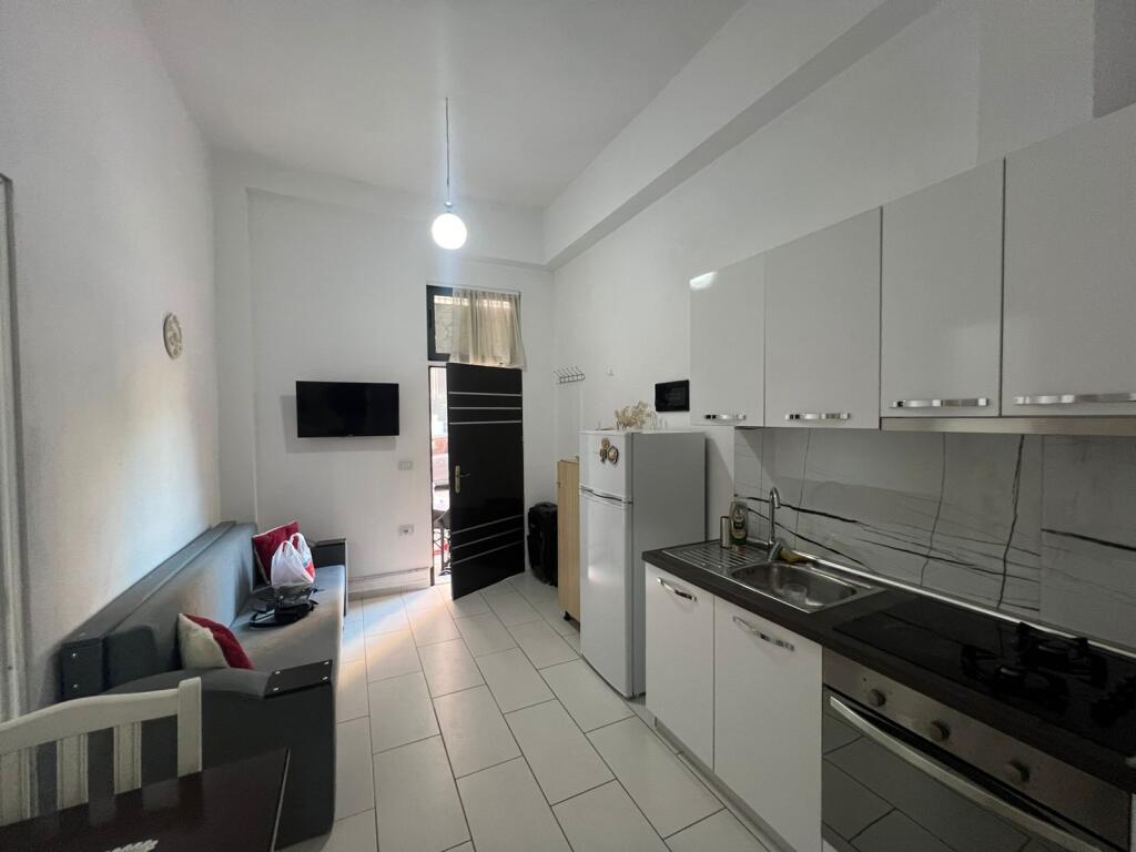 Apartment 1+1 for rent at Kodra e diellit 1 (350 Euro)