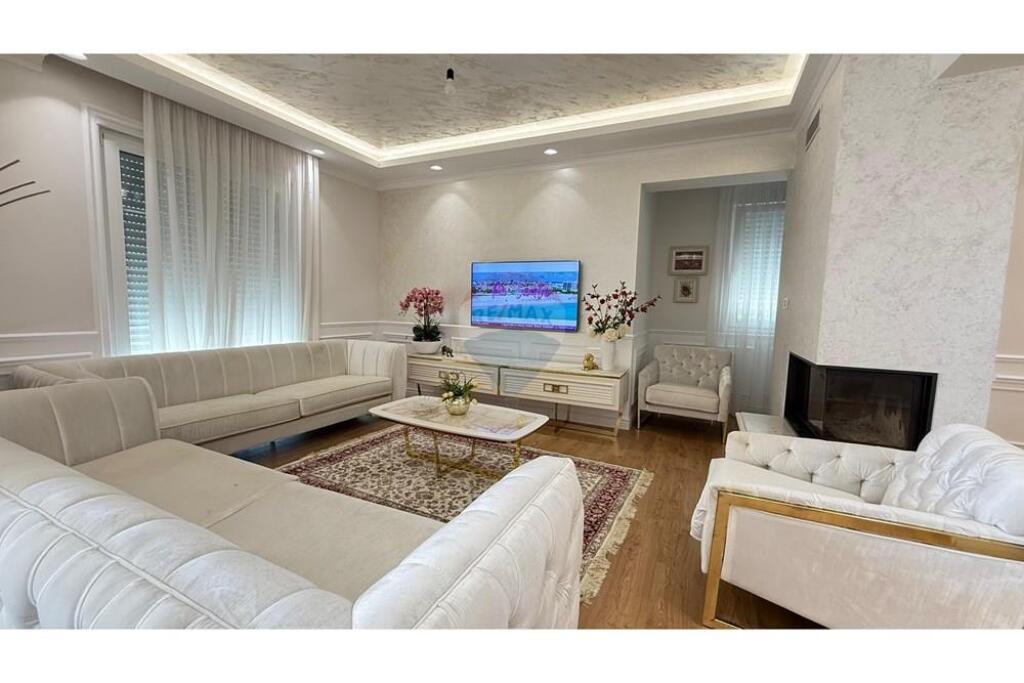 Villa di lusso in vendita a Durazzo!