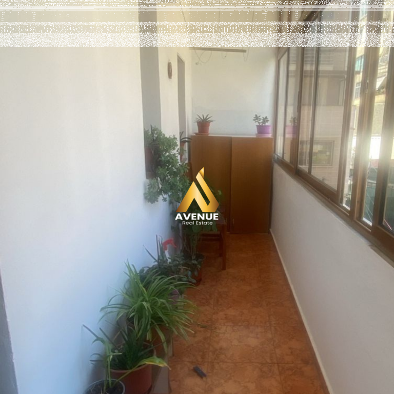 AFFITTASI APPARTAMENTO 1+1 VIA SHEFQET MUSARAJ, VICINO A 21 DHJETORI, TIRANA