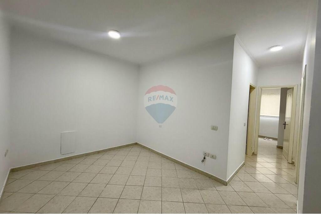 APARTMENT FOR RENT FOR OFFICES